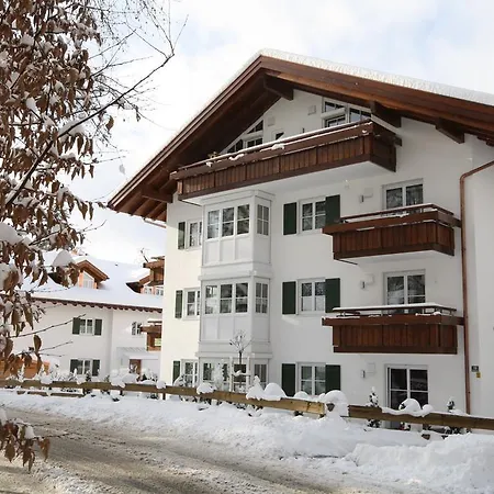 Landhaus Deiser Ferienwohnung Am Fuggerpark