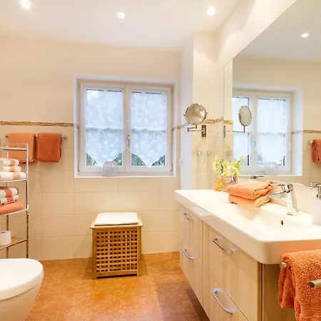 Landhaus Deiser Ferienwohnung Am Fuggerpark Oberstdorf