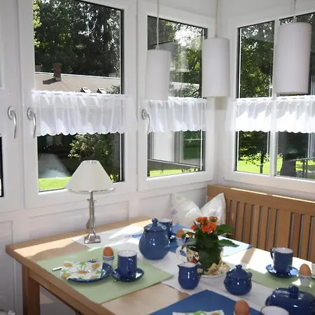 Landhaus Deiser Ferienwohnung Am Fuggerpark